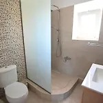 Traditional With Swimming Pool, Lawn Yard And Bbq Vila