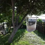 Traditional With Swimming Pool, Lawn Yard And Bbq Vila Kos