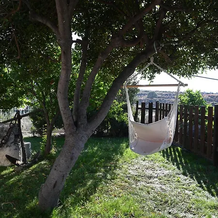 Traditional With Swimming Pool, Lawn Yard And Bbq Villa Città di Kos